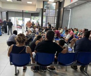 25.000 funcionarios públicos COMPIN