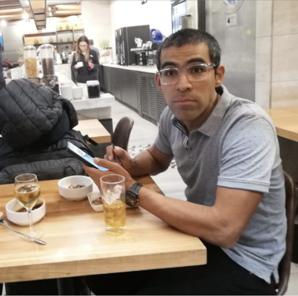 trabajador del Banco Scotiabank