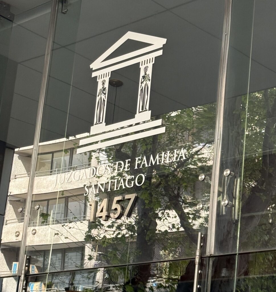 Elizabeth Molina Gutiérrez y el Cuarto Juzgado de Familia