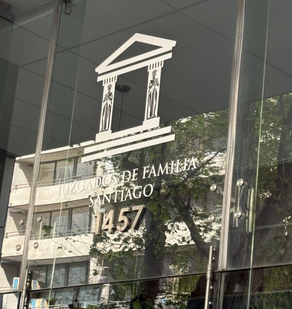 Elizabeth Molina Gutiérrez y el Cuarto Juzgado de Familia